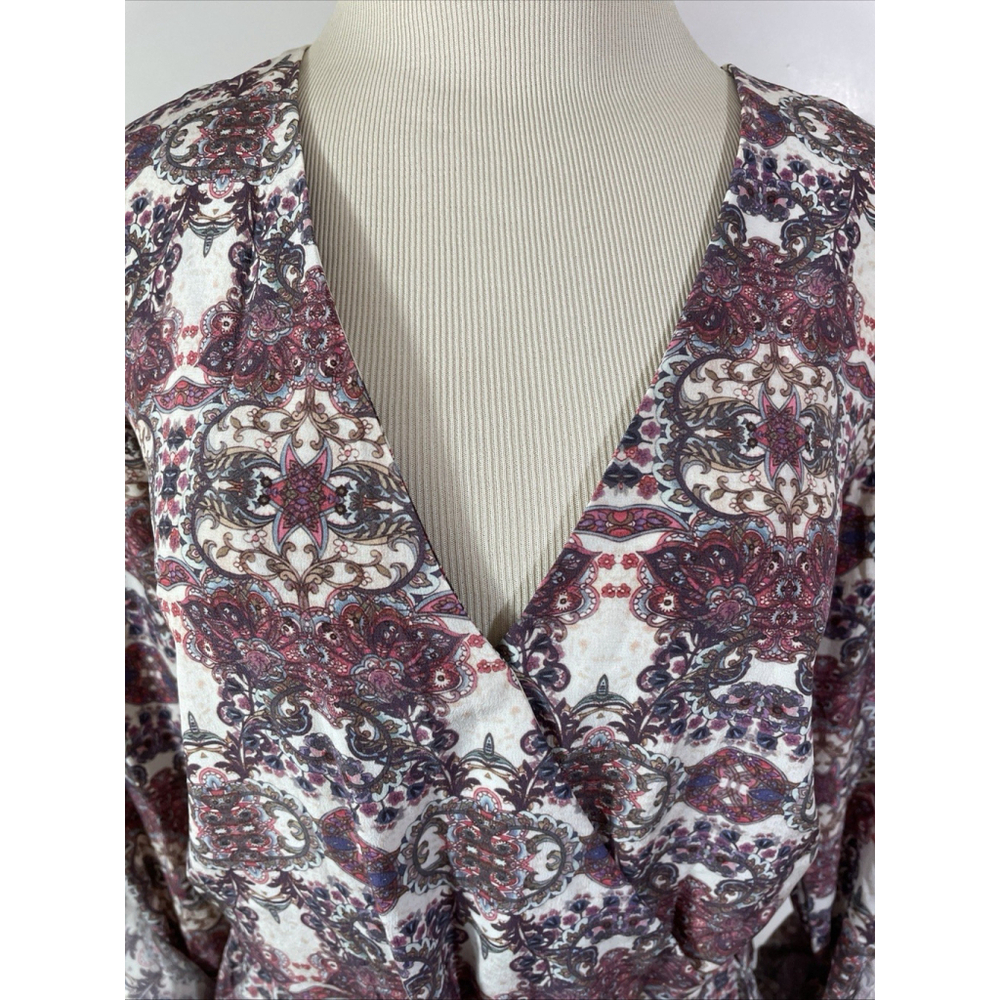 Intermix McCourty 100% Silk Faux Wrap Long Sleeve Paisley Romper Pockets Sz P/2 - Picture 4 of 8